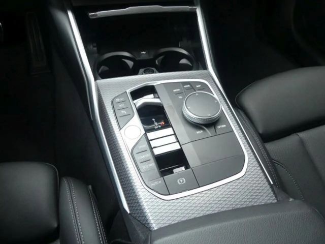 BMW 330 330d Touring xDrive