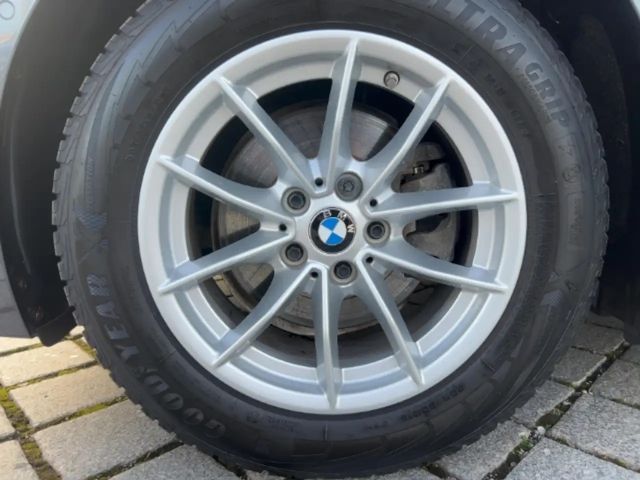 BMW 320 320d Luxury Line Touring