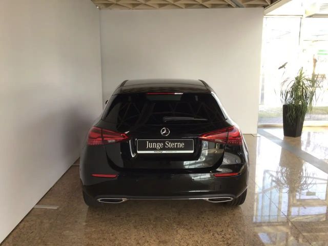 Mercedes-Benz A 180 Progressive