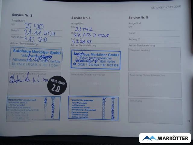 Volvo XC60 AWD R-Design Recharge