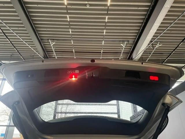 Mercedes-Benz GLB 200 AMG Line GLB 200 d