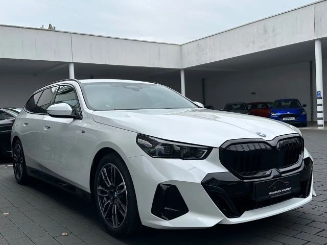 BMW 520 520d M-Sport Touring