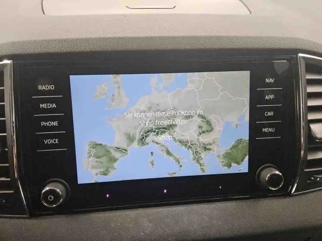 Skoda Karoq 1.5 TSI Ambition Tour