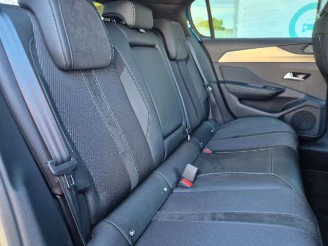 Peugeot 308 EAT8 GT-Line Premium PureTech