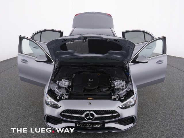 Mercedes-Benz C 180 AMG Line Sedan