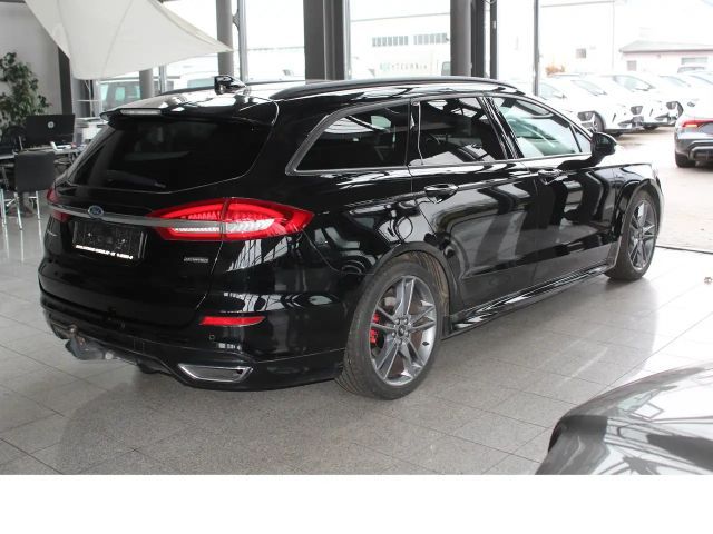 Ford Mondeo ST Line