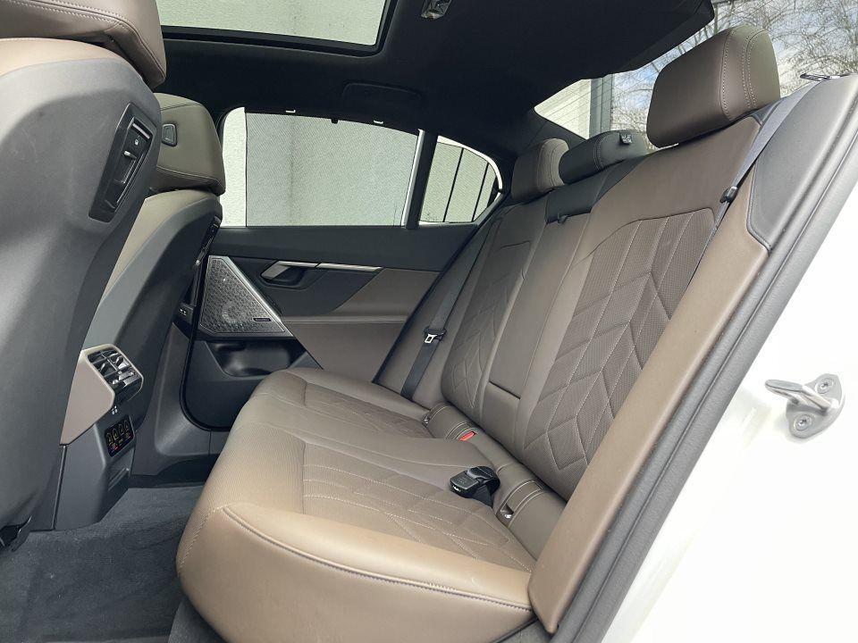 BMW i5 Sedan eDrive40