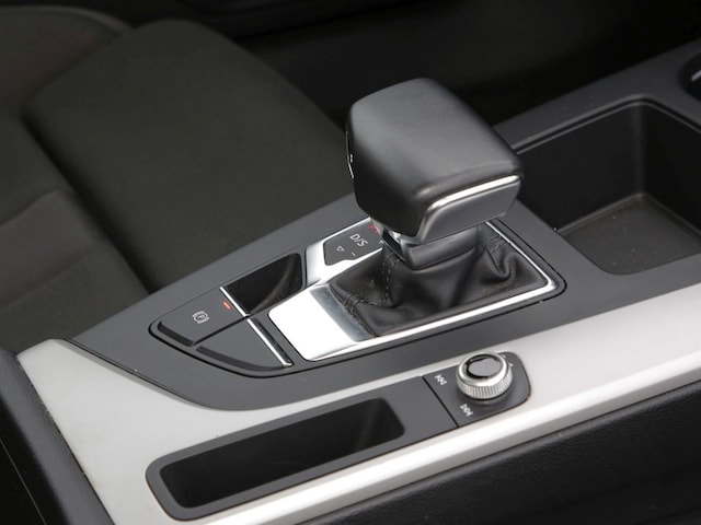 Audi A4 40 TDI S-Tronic Sedan