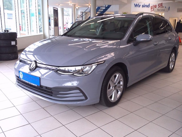 Volkswagen Golf Life Variant