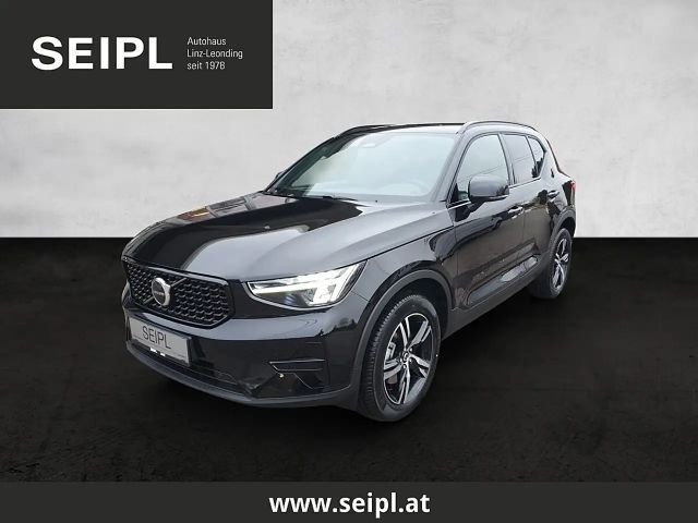 Volvo XC40 Dark Plus