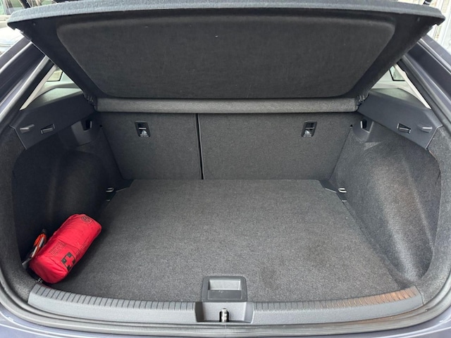 Volkswagen Taigo 1.0 TSI DSG Style