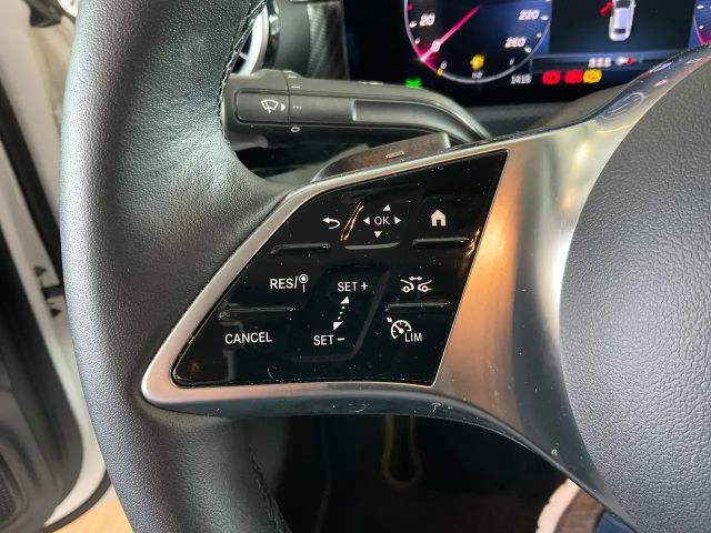 Mercedes-Benz A 200 Progressive