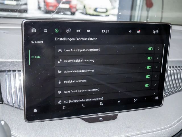 Skoda Superb 2.0 TDI Combi Selection