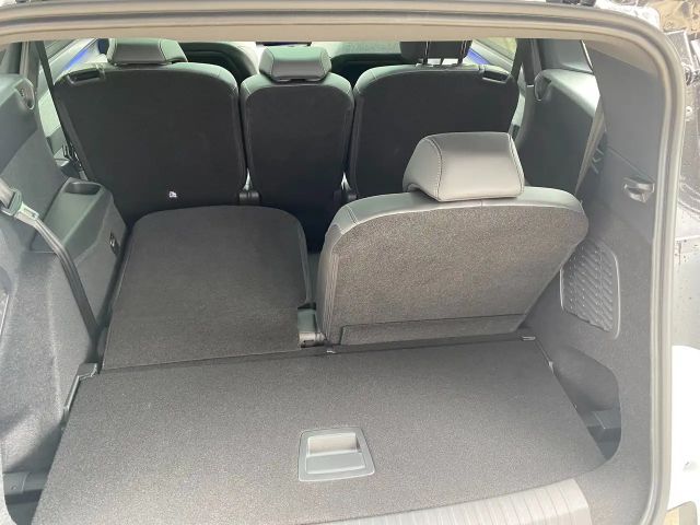 Peugeot E-5008 GT-Line