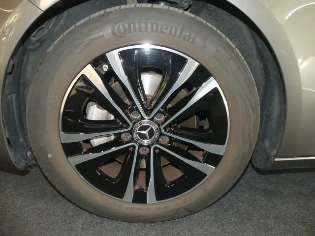 Mercedes-Benz A 200 Progressive