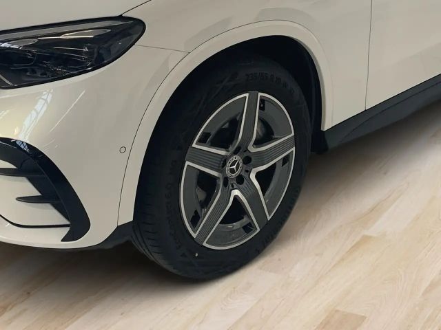 Mercedes-Benz GLC 220 4MATIC AMG Line GLC 220 d