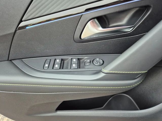 Peugeot 208 GT-Line Hybrid