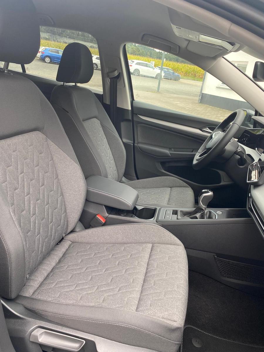 Volkswagen Golf 1.5 TSI Golf VIII Life