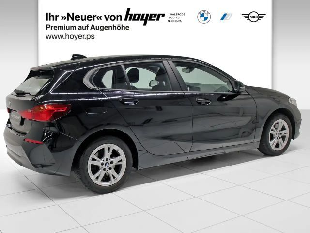 BMW 116 116d Sedan