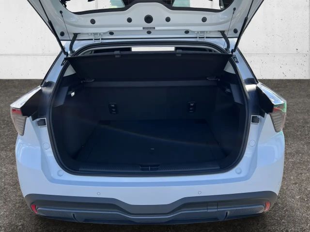 MG MG4 64 kWh Luxury