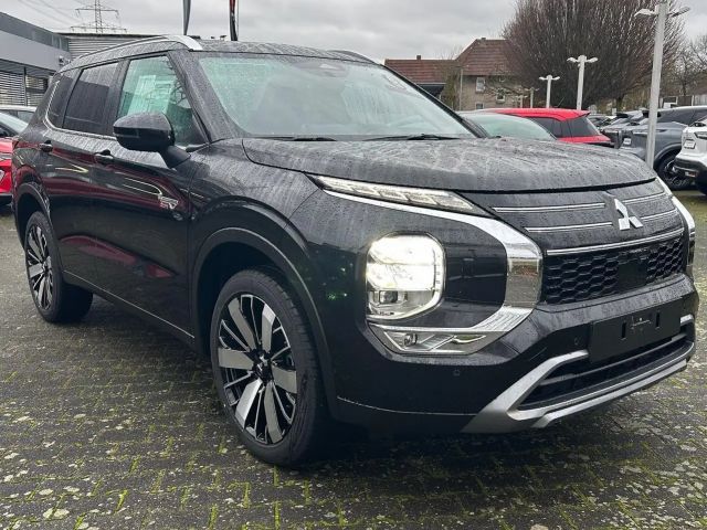Mitsubishi Outlander 4WD PHEV