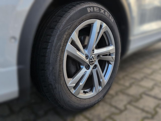 Volkswagen T-Roc 1.5 TSI DSG R-Line