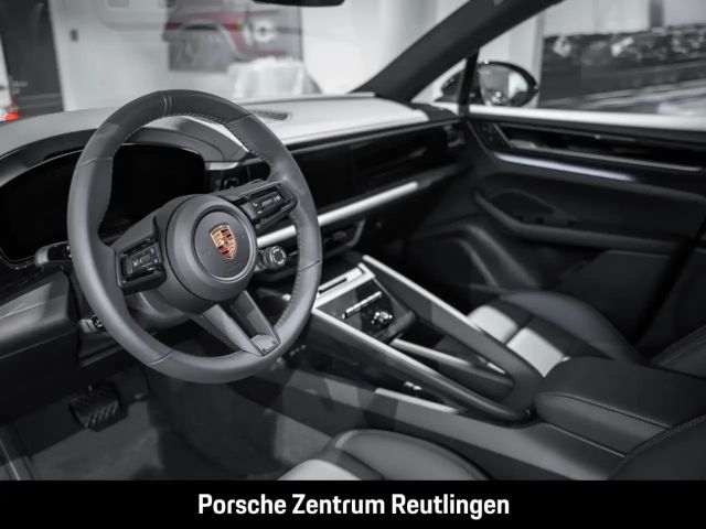Porsche Macan 4