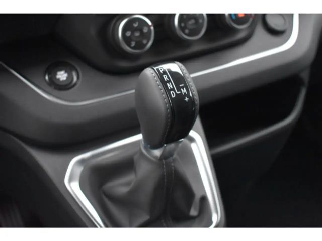 Nissan Primastar Tekna dCi 170