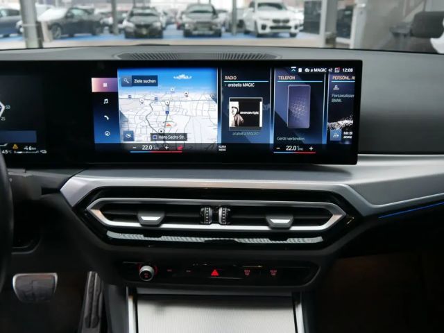 BMW 330 330e Sedan xDrive