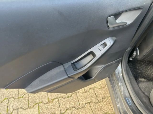 Ford Fiesta EcoBoost ST Line