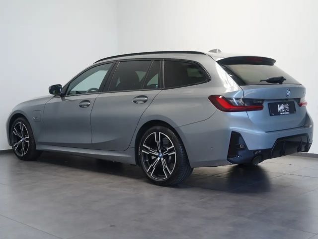 BMW 320 320e M-Sport Touring
