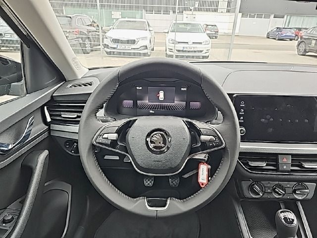 Skoda Kamiq KAMIQ Essence 1,0 TSI 70 kW 5-Gang mech.