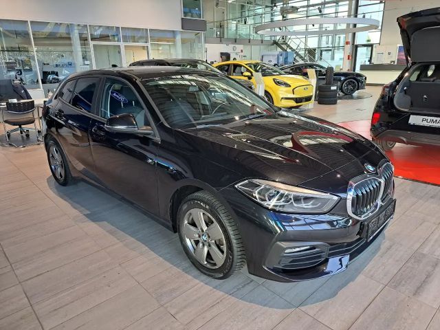 BMW 118 118i Advantage pakket Sedan