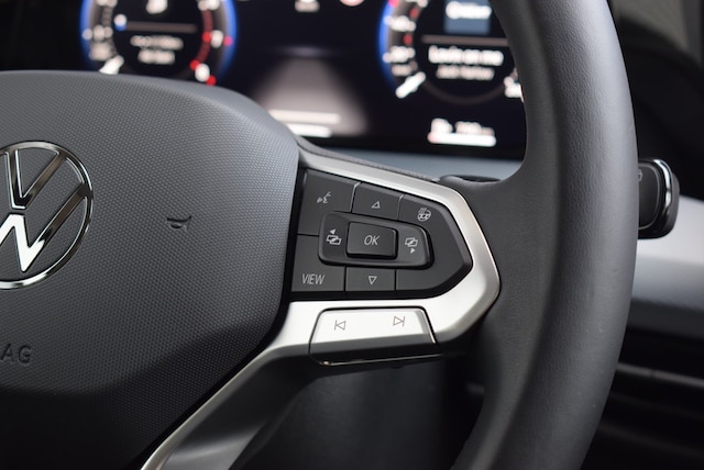 Volkswagen Golf 1.5 eTSI DSG Golf VIII