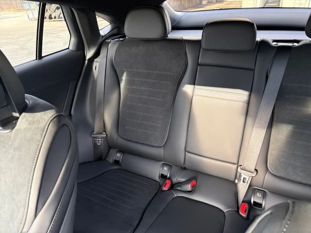 Mercedes-Benz GLC 300 4MATIC Coupé