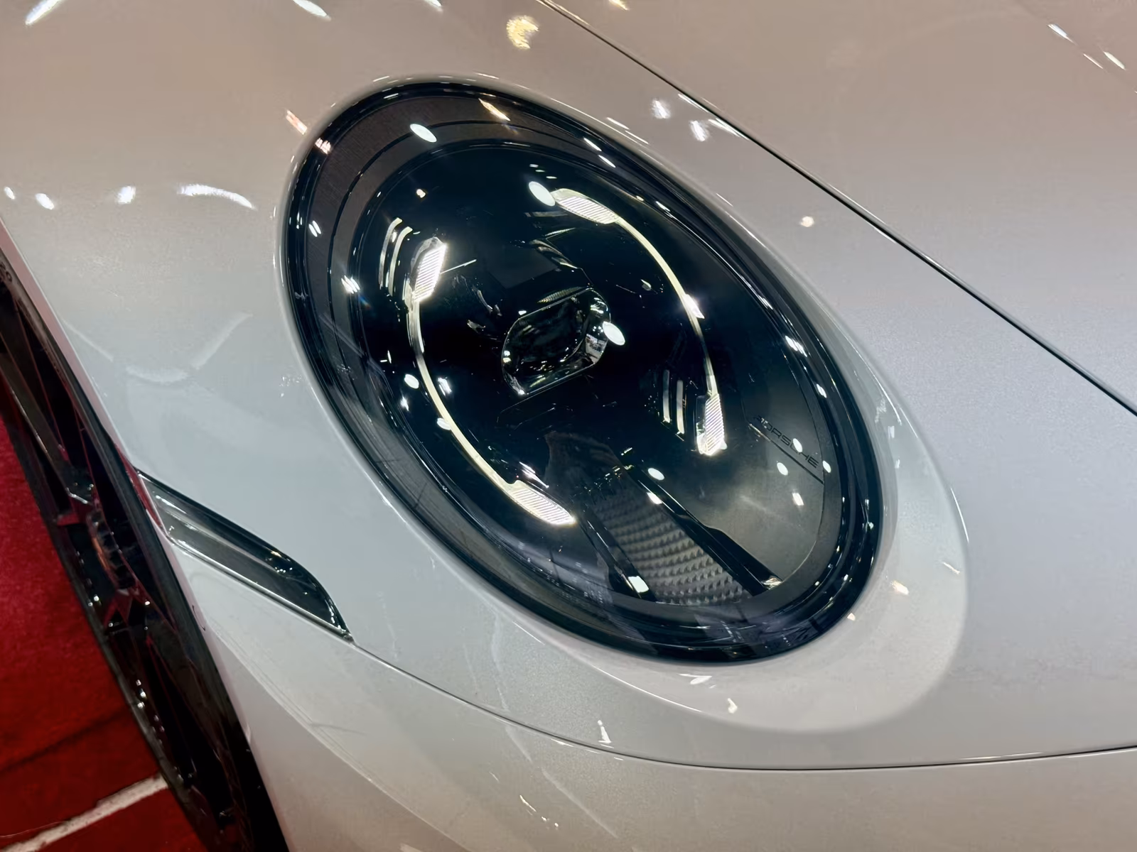 Porsche 911 Cabriolet Carrera GTS