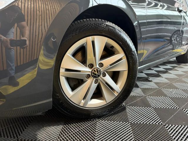 Volkswagen Golf DSG Variant