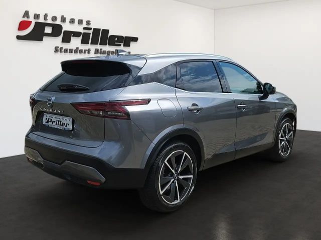 Nissan Qashqai AWD DIG-T Tekna