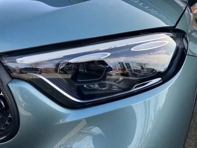 Mercedes-Benz GLC 300 4MATIC AMG Line GLC 300 d