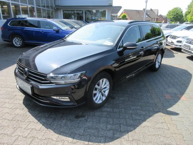 Volkswagen Passat 1.5 TSI Business DSG Variant
