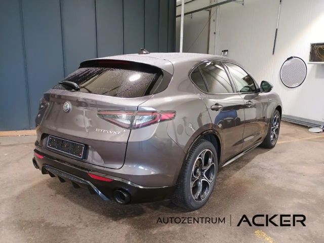Alfa Romeo Stelvio Q4 Veloce