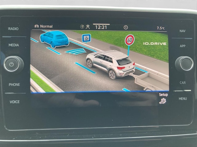 Volkswagen T-Roc 1.5 TSI DSG R-Line