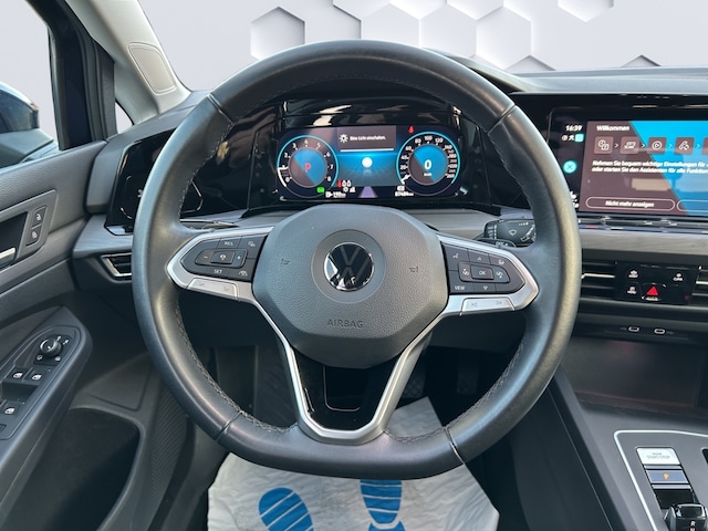 Volkswagen Golf 1.5 eTSI DSG Style