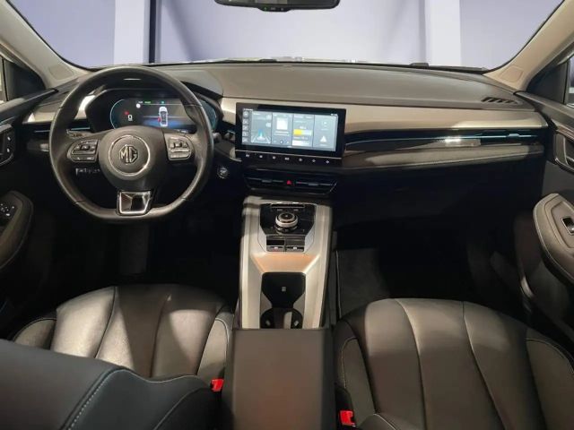 MG MG5 Luxury Standard range