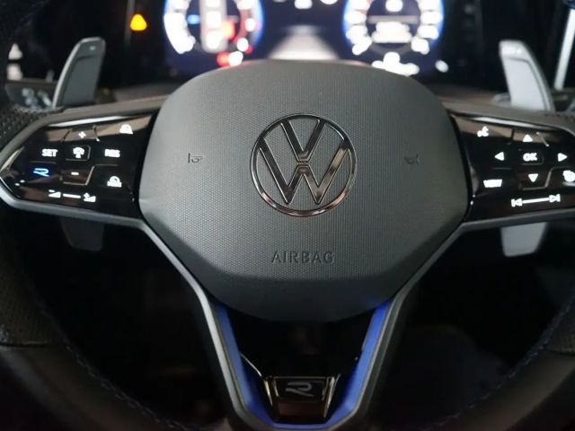 Volkswagen Golf 2.0 TSI Golf VIII Variant