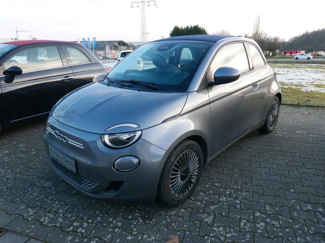 Fiat 500e 42 kWh Icon