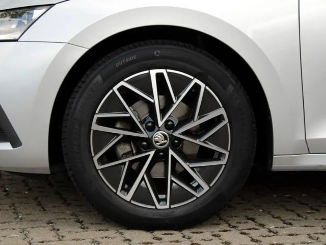 Skoda Octavia 1.5 TSI Ambition Combi