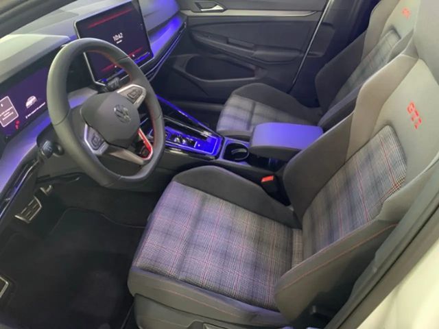 Volkswagen Golf DSG GTI