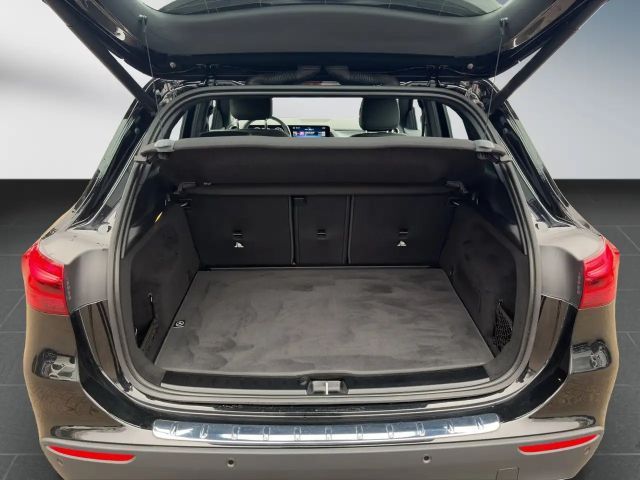 Mercedes-Benz GLA 180 Progressive