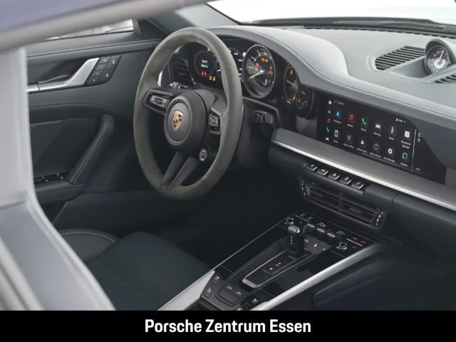 Porsche 992 4S Coupé Targa